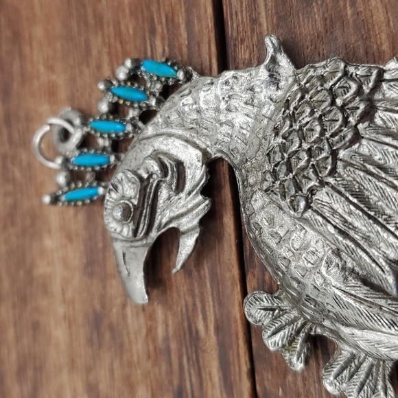 Native squawking eagle silver pendant - Picture 2 of 4